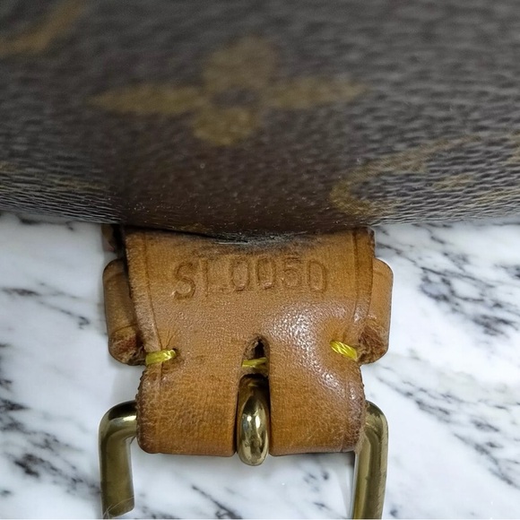 Louis Vuitton LV Shoulder Bag Gibeciere GM Brown Monogram 4511485 mint condition - Picture 9 of 11